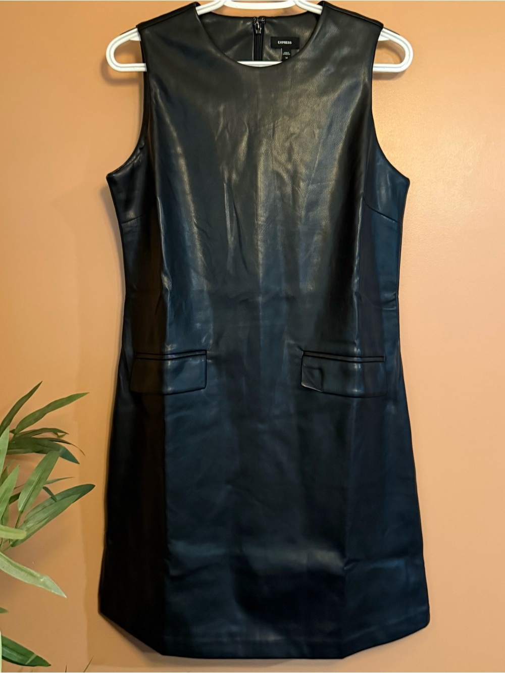 Express Women’s M Black Edgy Mod Faux Leather Mini Shift Dress NWOT